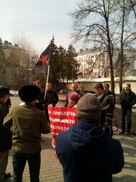 Народный сход в центре Ульяновска
